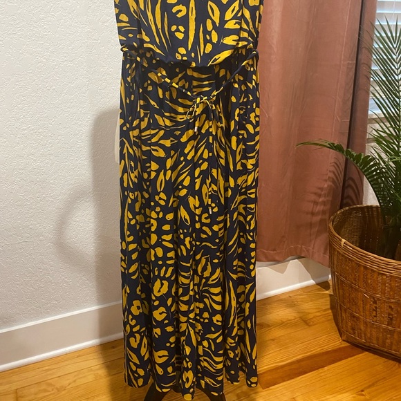 Flattering. - Picture 5 of 5